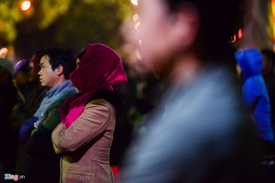 Hàng nghìn người rước tượng Chúa Hài Đồng đêm Giáng sinh